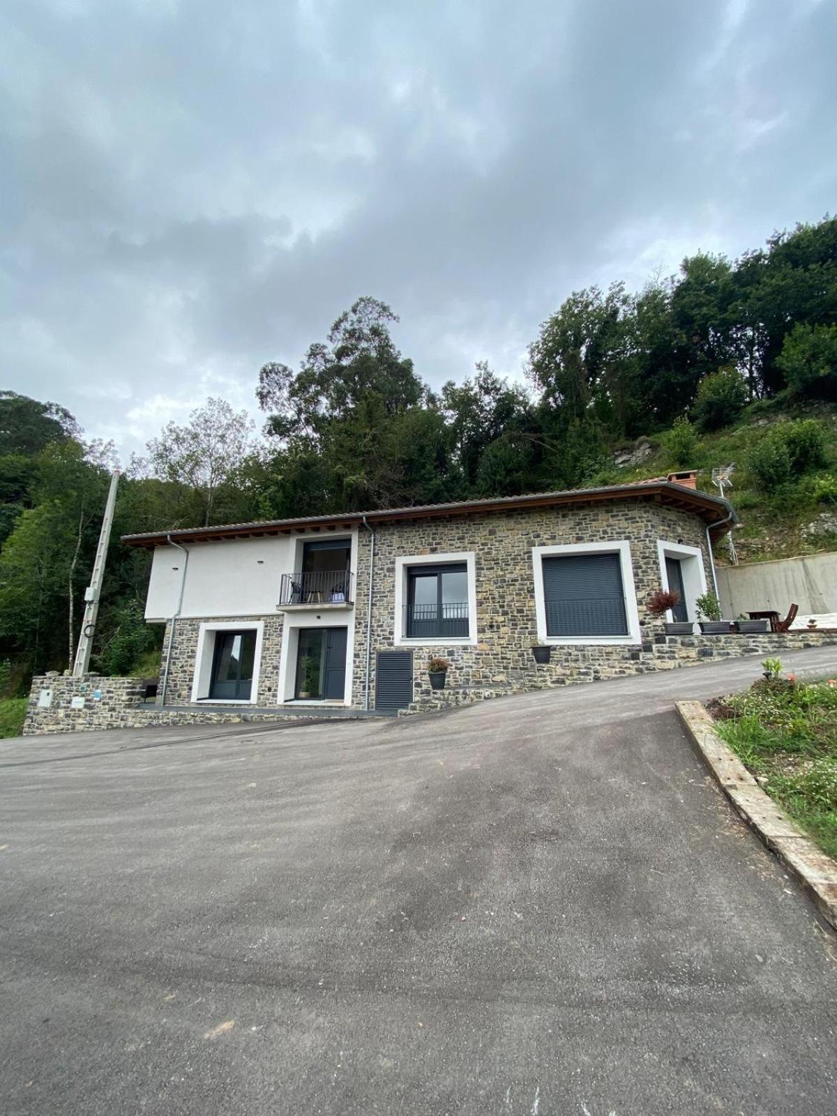 Apartamentos Rurales El Solsuco Villaviciosa (Asturias) Exterior foto
